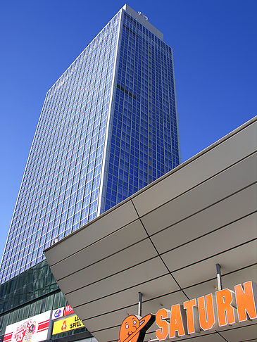 Saturn-Markt am Alexanderplatz Foto 