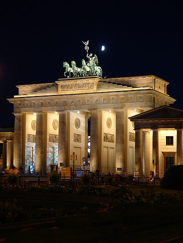 Brandenburger Tor bei Nacht Fotos