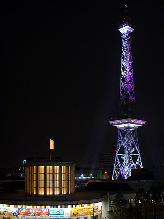 Funkturm und Messegelände Fotos