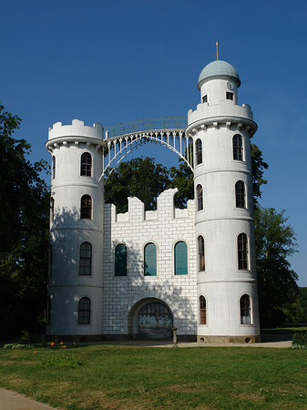 Foto Schloss auf der Pfaueninsel - Berlin