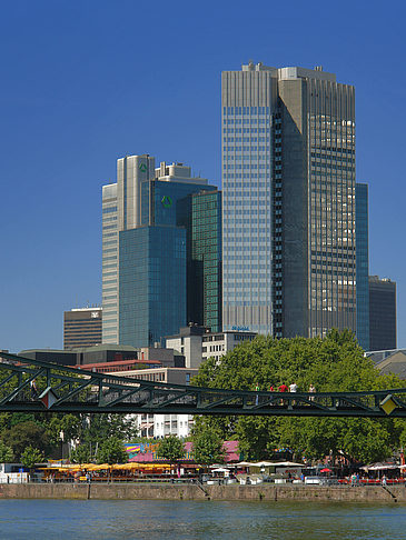 Foto Eurotower und Dresdener Bank