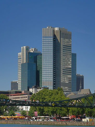 Foto Eurotower und Dresdener Bank - Frankfurt am Main