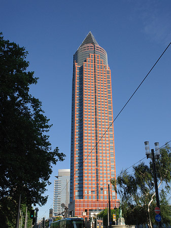 Messeturm vor Kastor