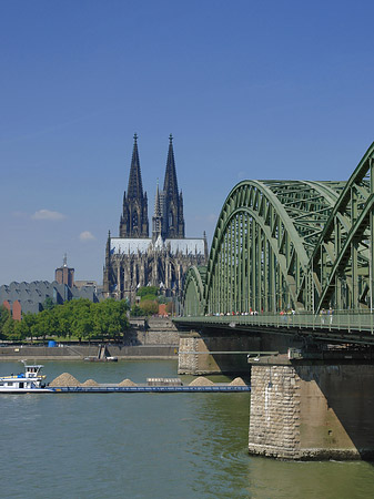 Foto Hohenzollernbrücke am Kölner Dom - Köln