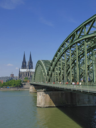 Fotos Hohenzollernbrücke am Kölner Dom | Köln