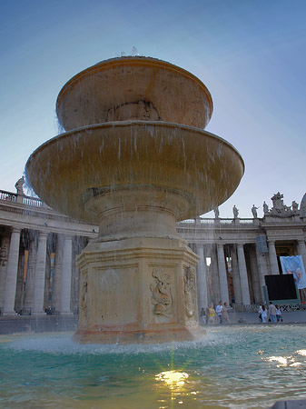 Foto Brunnen auf dem Petersplatz