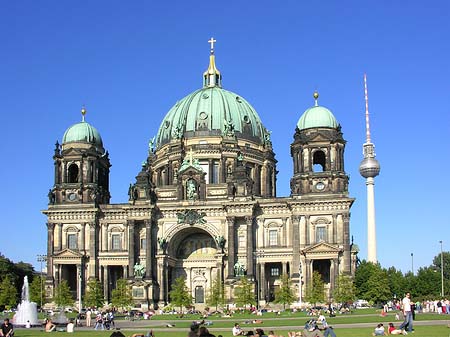 Foto Lustgarten und Berliner Dom