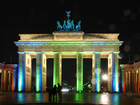 Brandenburger Tor bei Nacht Foto 