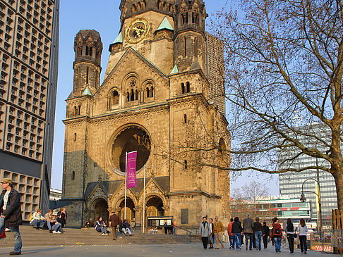 Foto Hauptturm der Gedächtniskirche - Berlin