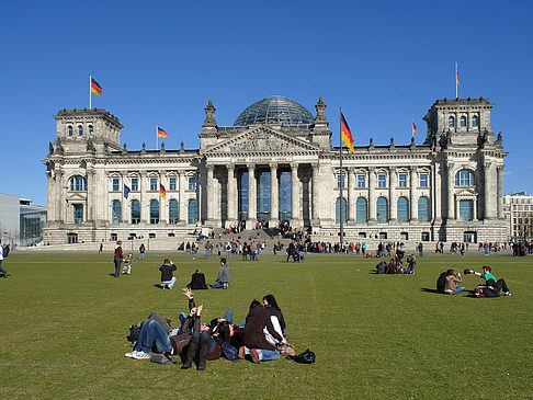 Fotos Touristen am Reichstag | Berlin