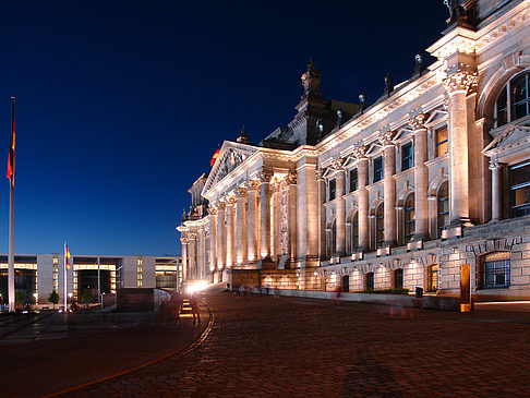 Reichstag bei Nacht Fotos