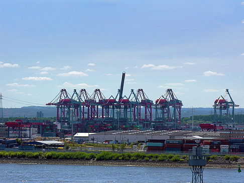 Altonaer Balkon mit Blick auf den Hafen Foto 