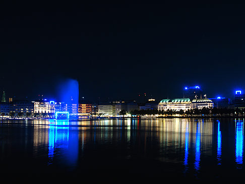 Foto Binnenalster bei Nacht - Hamburg