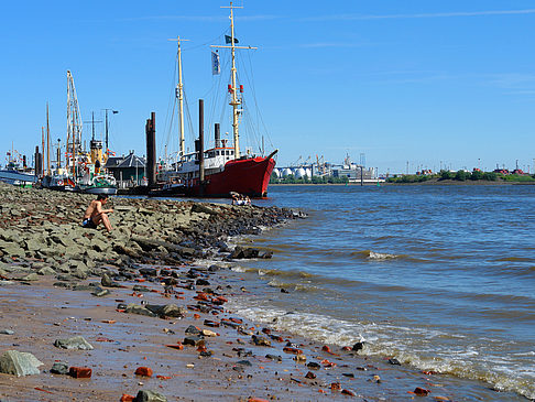 Fotos Strand und Hafen von Övelgönne