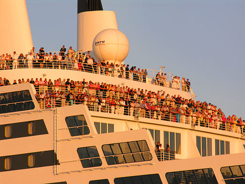 Foto Queen Mary 2 Nahaufnahme