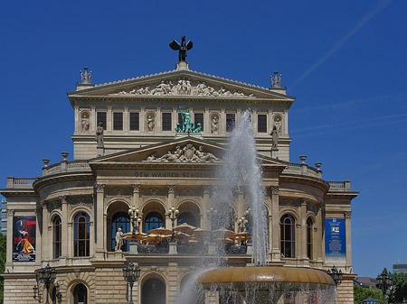 Fotos Alte Oper mit Brunnen | Frankfurt am Main