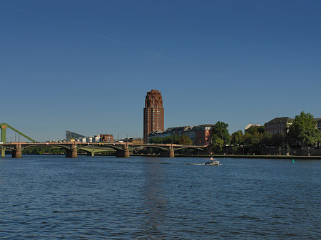 Foto Main Plaza und Untermainbrücke