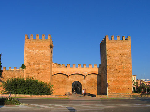 Alcudias Stadtmauern