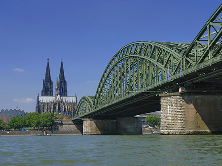 Fotos Hohenzollernbrücke am Kölner Dom