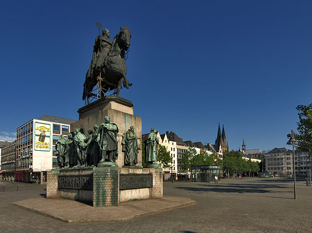 Foto Reiterstandbild - Köln