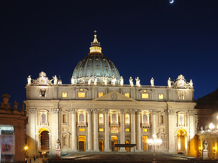 Fotos Petersdom bei Nacht | 